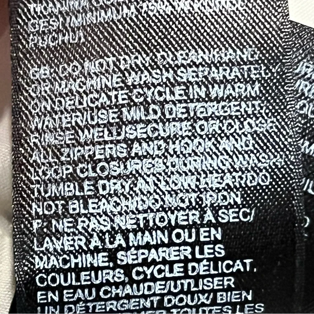 The North Face 550 Bronze Satin Down Puffer Jacket Coat Women’s size Small - Picture 12 of 14